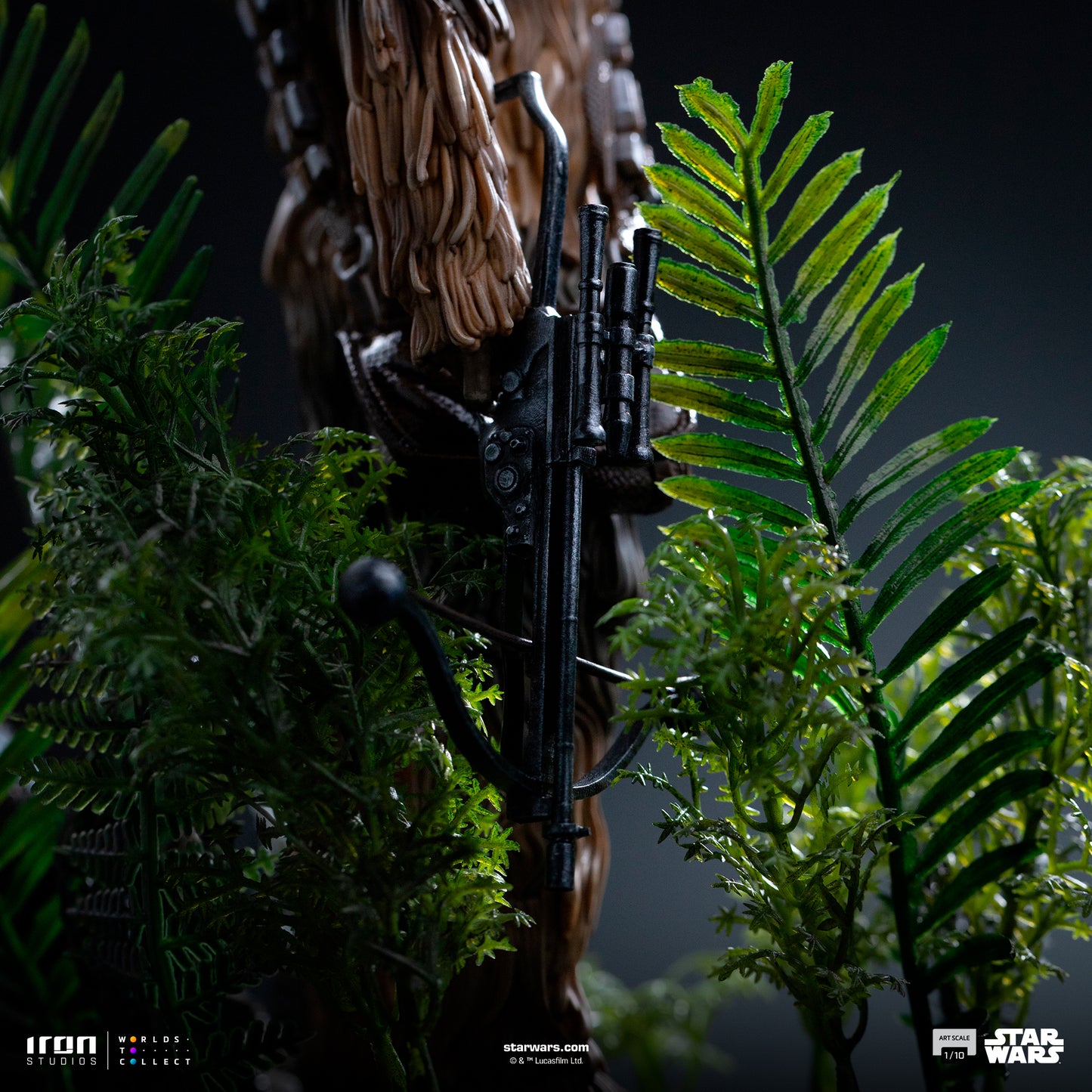 Chewbacca and Tokkat Star Wars ROTJ 1/10 Scale Statue Pre-order