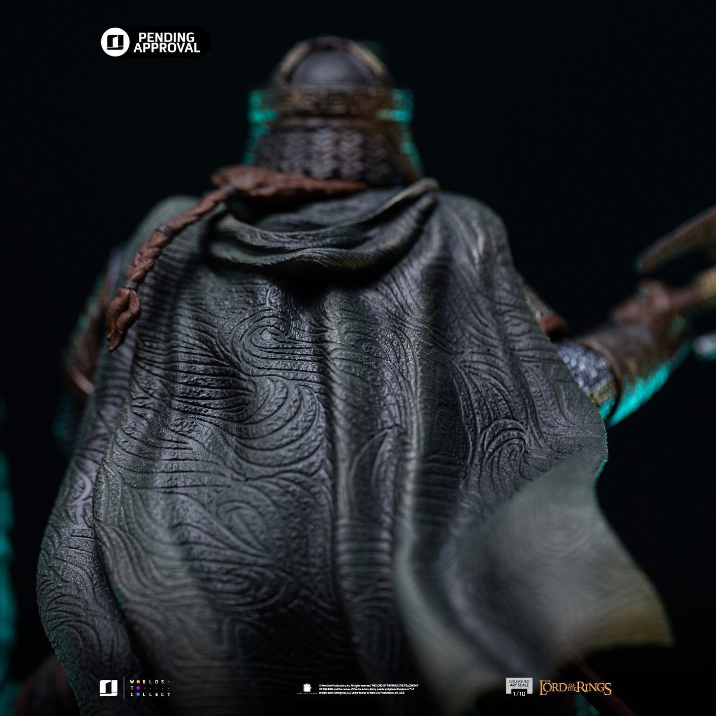 Gimli Unleashed LOTR 1/10 Scale Statue Pre-order