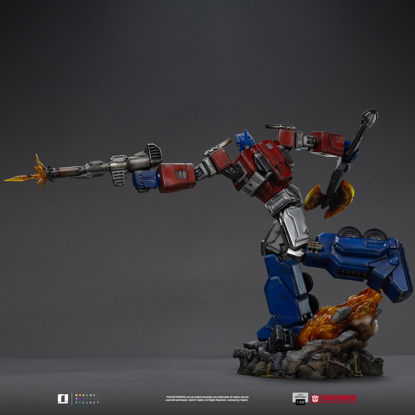 Optimus Prime Transformers 1/20 Scale Statue Pre-order