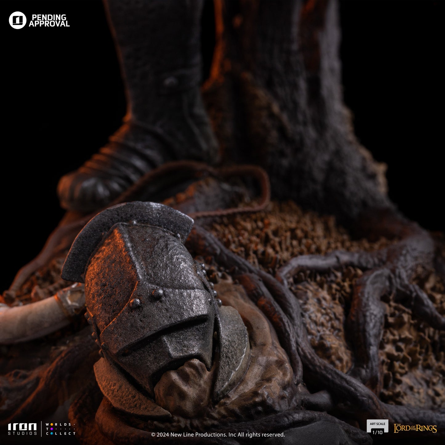 Lurtz Uruk-Hai Leader LOTR 1/10 Scale Statue