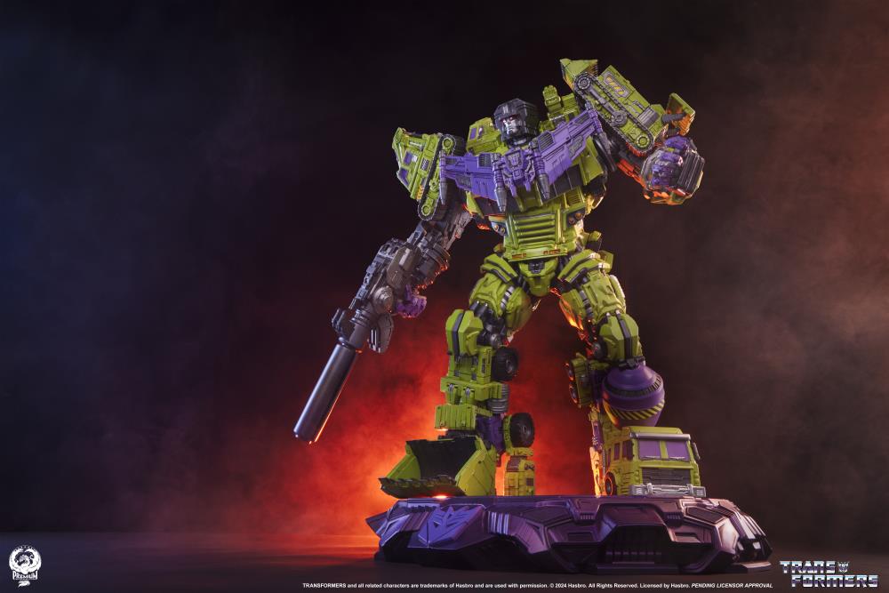 Devastator Transformers G1 Museum Scale Statue Pre-order