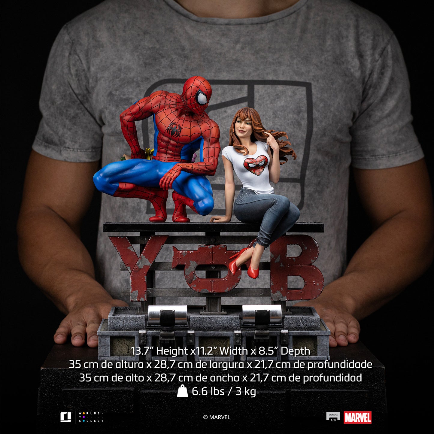 Spider-Man and Mary Jane Diorama 1/6 Scale Statue Pre-order