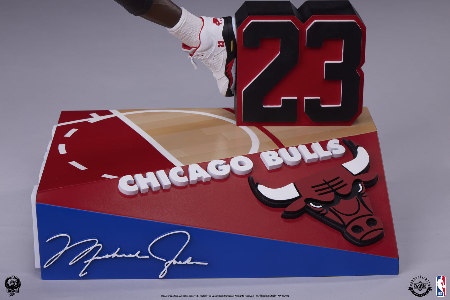 Michael Jordan 1/4 Scale Statue Pre-order