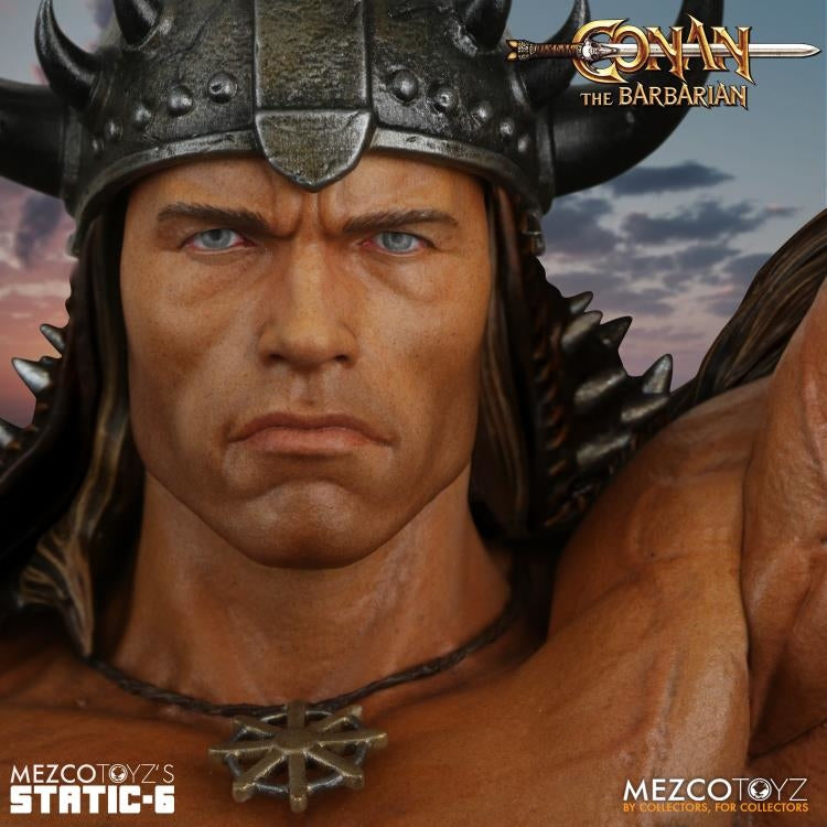 Conan The Barbarian Conan and Valeria Static-6 Mezco 1/6 Scale Statue Pre-order