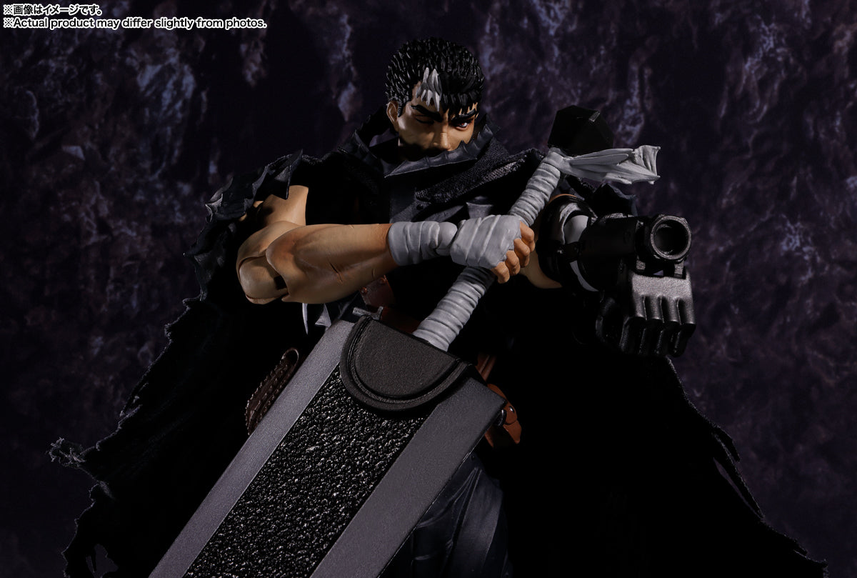 Guts Berserk Beserker Armor SH Figurearts Action Figure