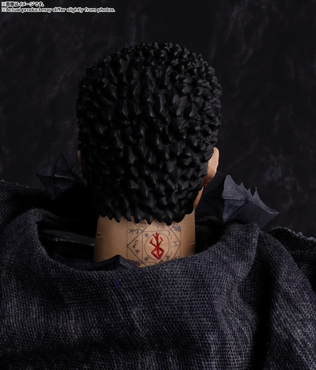 Guts Berserk Beserker Armor SH Figurearts Action Figure