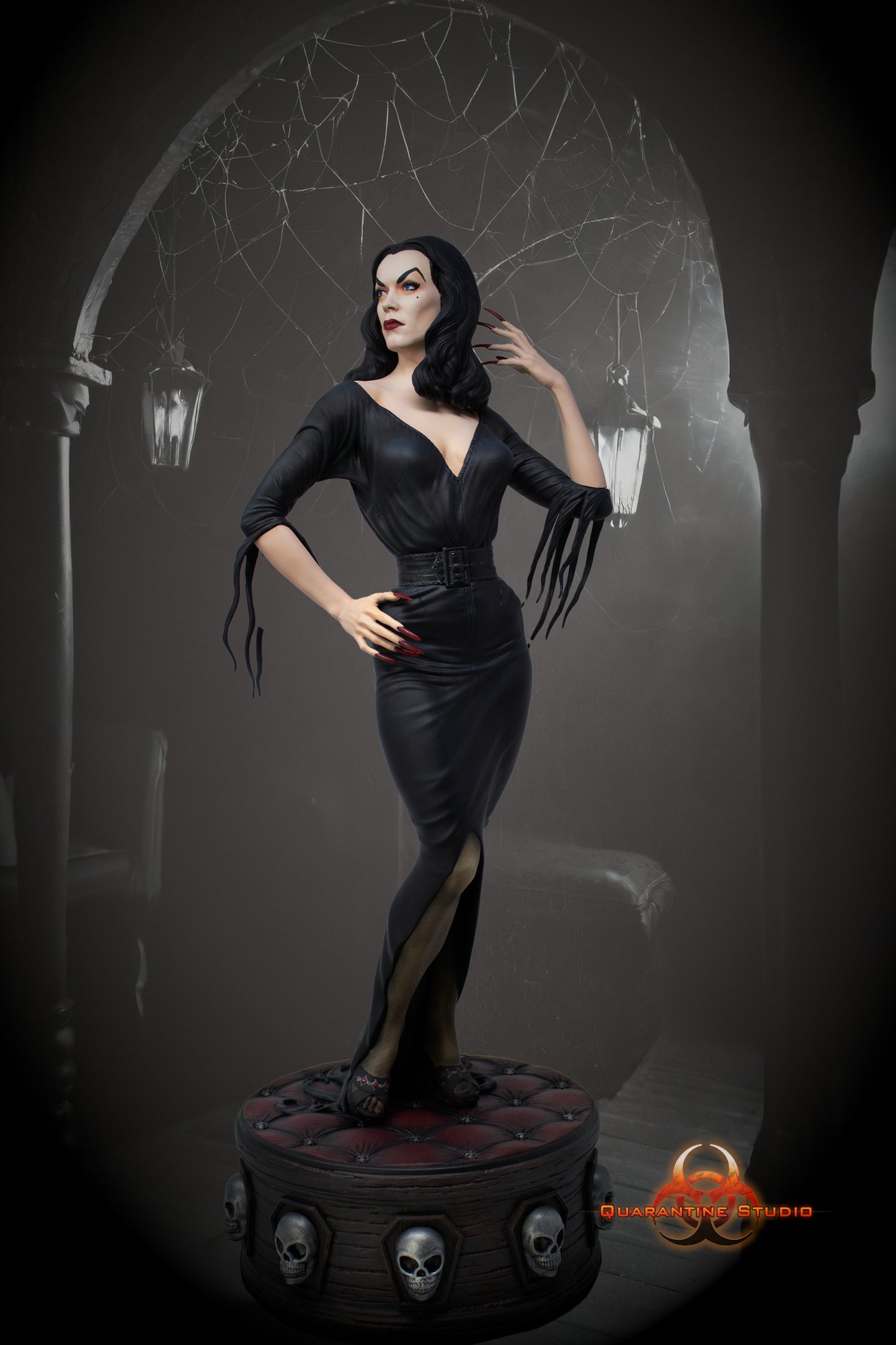 Vampira Queen of the Ghouls 1/6 Scale Statue Pre-order