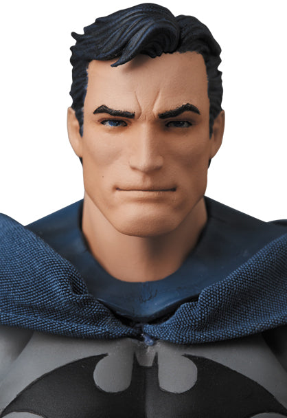 Batman Hush MAFEX Action Figure