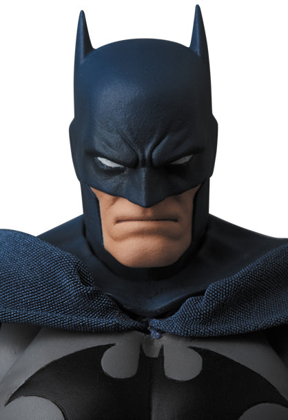 Batman Hush MAFEX Action Figure