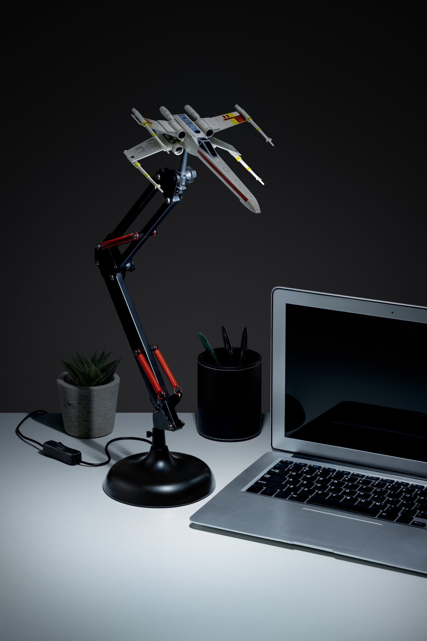 X-Wing Star Wars Poseable Desk Light
