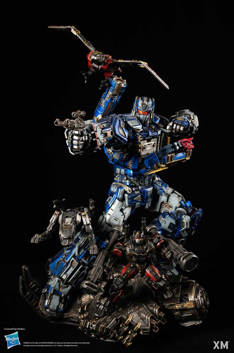Soundwave Transformers XM Studios 1/10 Scale Statue