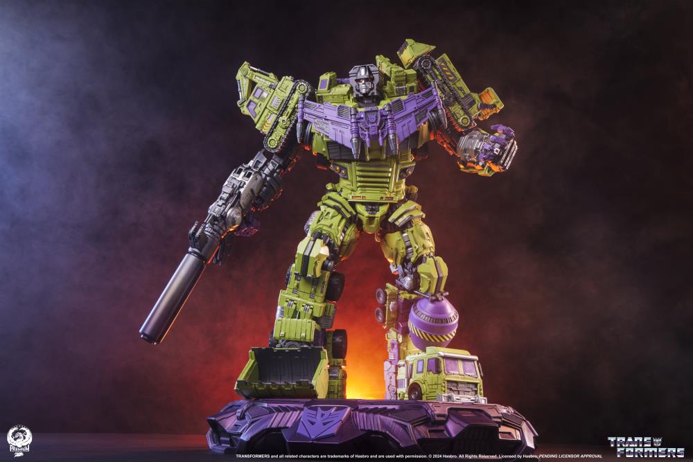 Devastator Transformers G1 Museum Scale Statue Pre-order