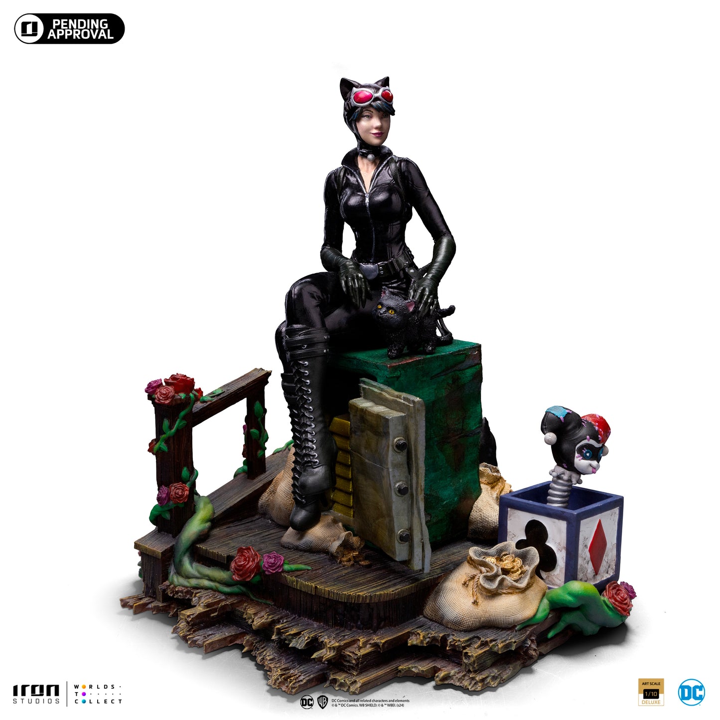 Catwoman Deluxe Gothan City Sirens 1/10 Scale Statue