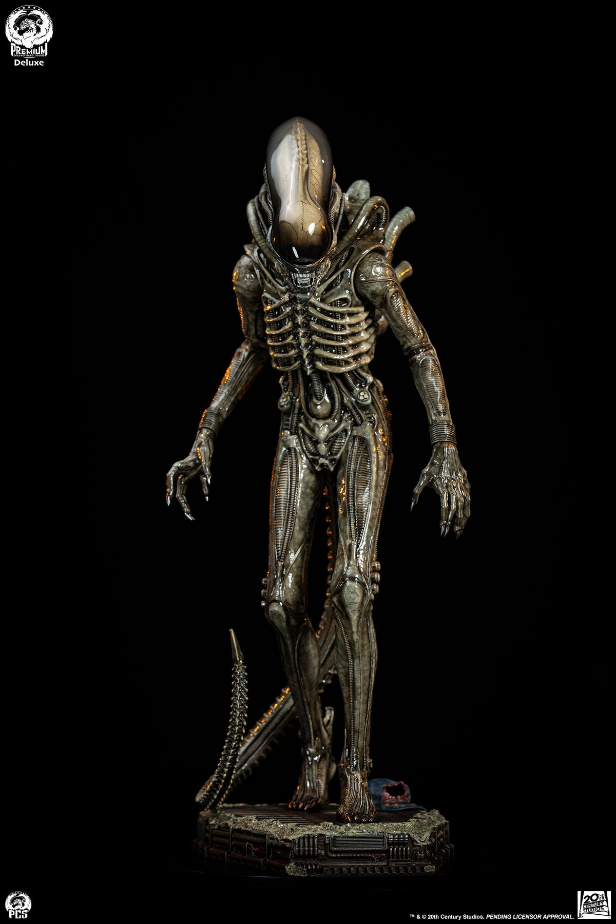 Alien Big Chap Deluxe 1/2 Scale Statue Pre-order