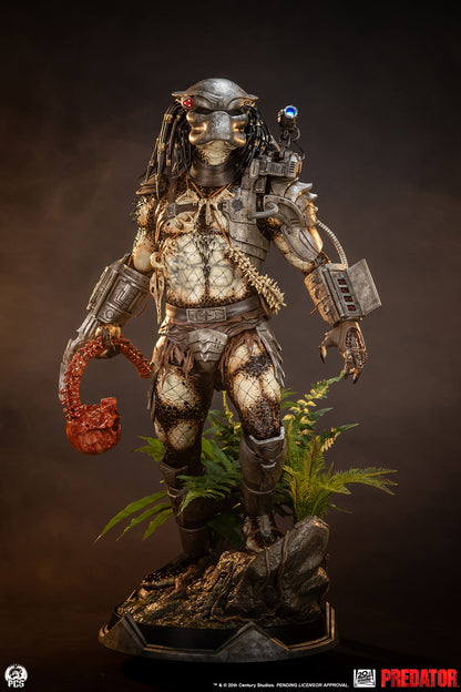 Predator 1/2 Scale Statue Pre-order