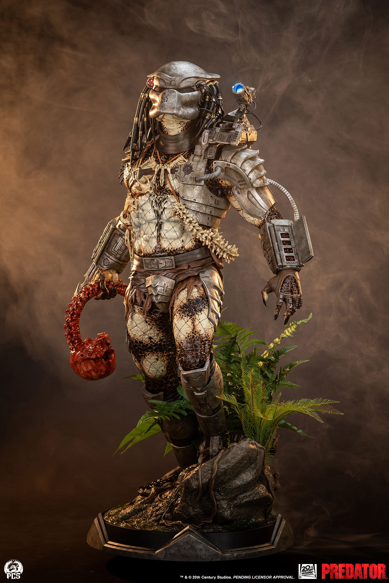 Predator 1/2 Scale Statue Pre-order