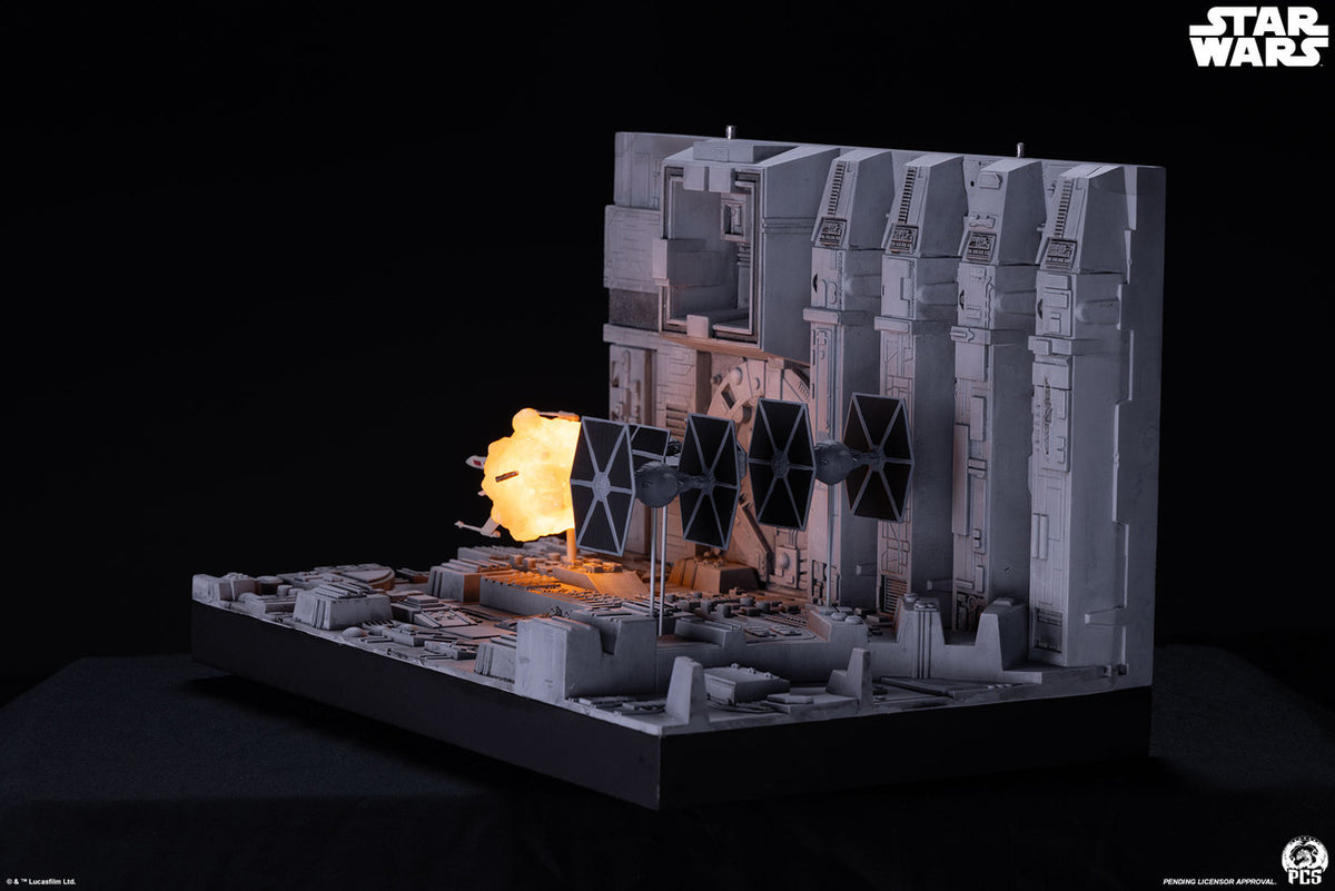 Star Wars Movie Moments: Trench Run Diorama Statue Pre-order