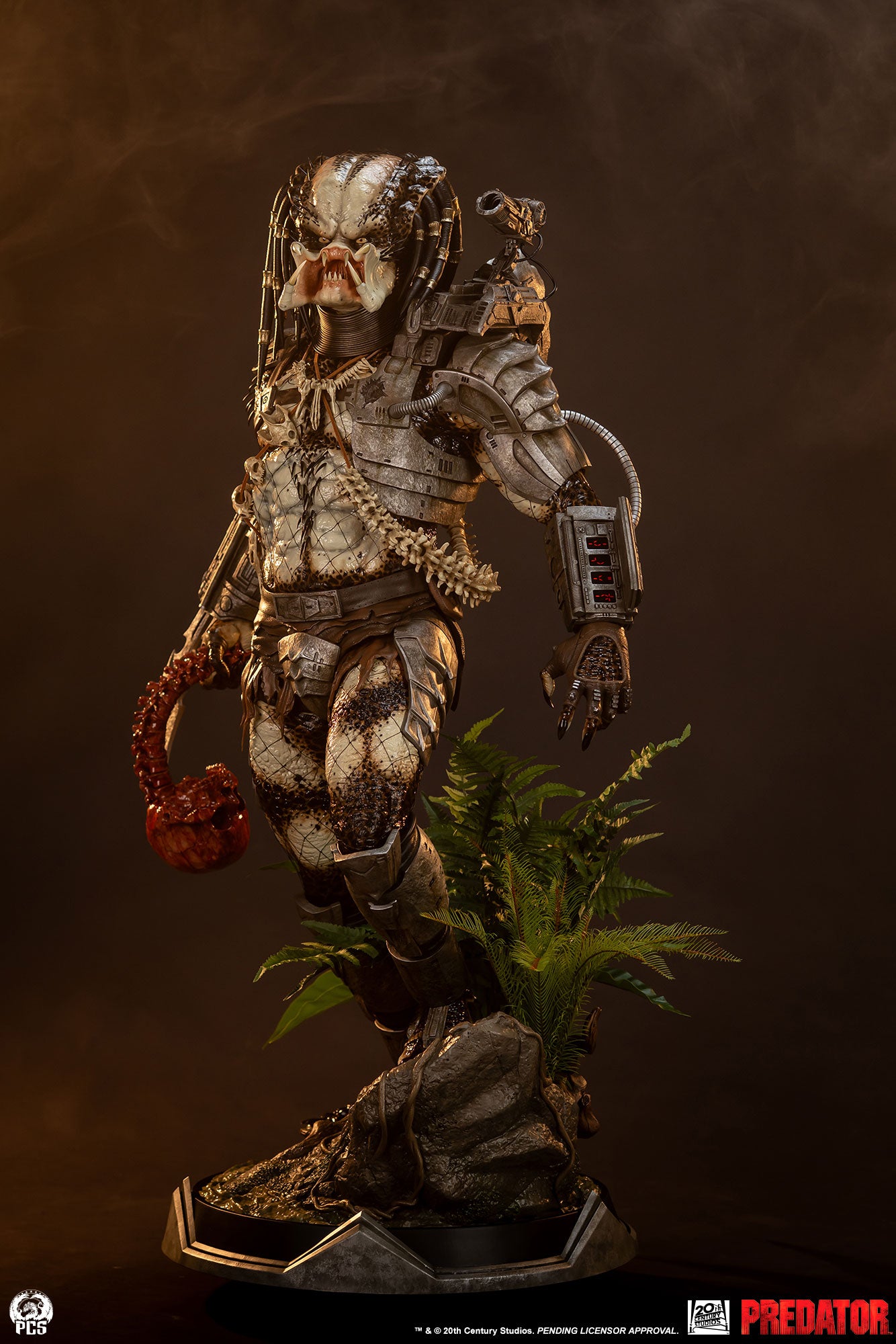 Predator 1/2 Scale Statue Pre-order
