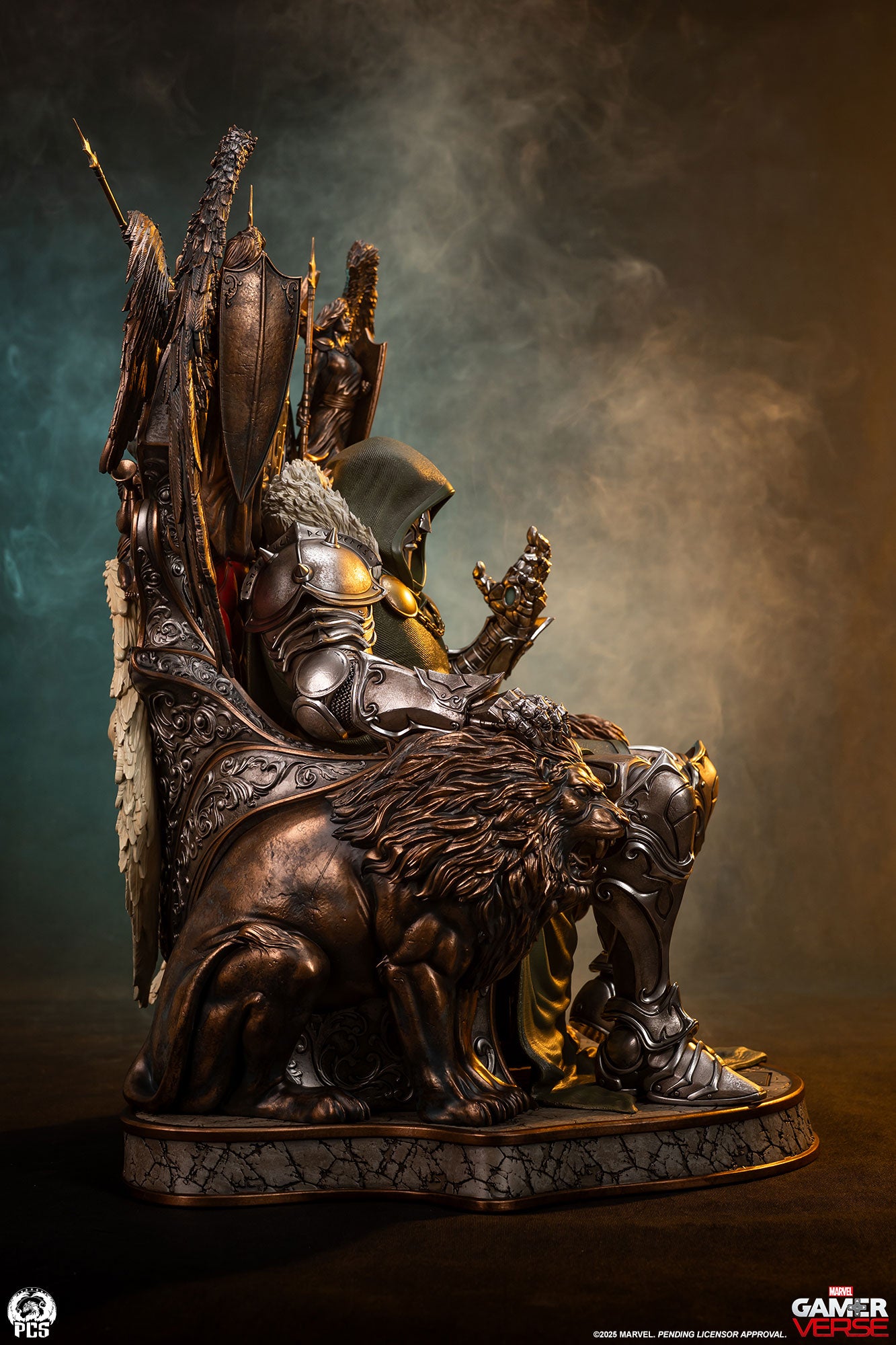 Dr. Doom 1/3 Scale Statue Pre-order