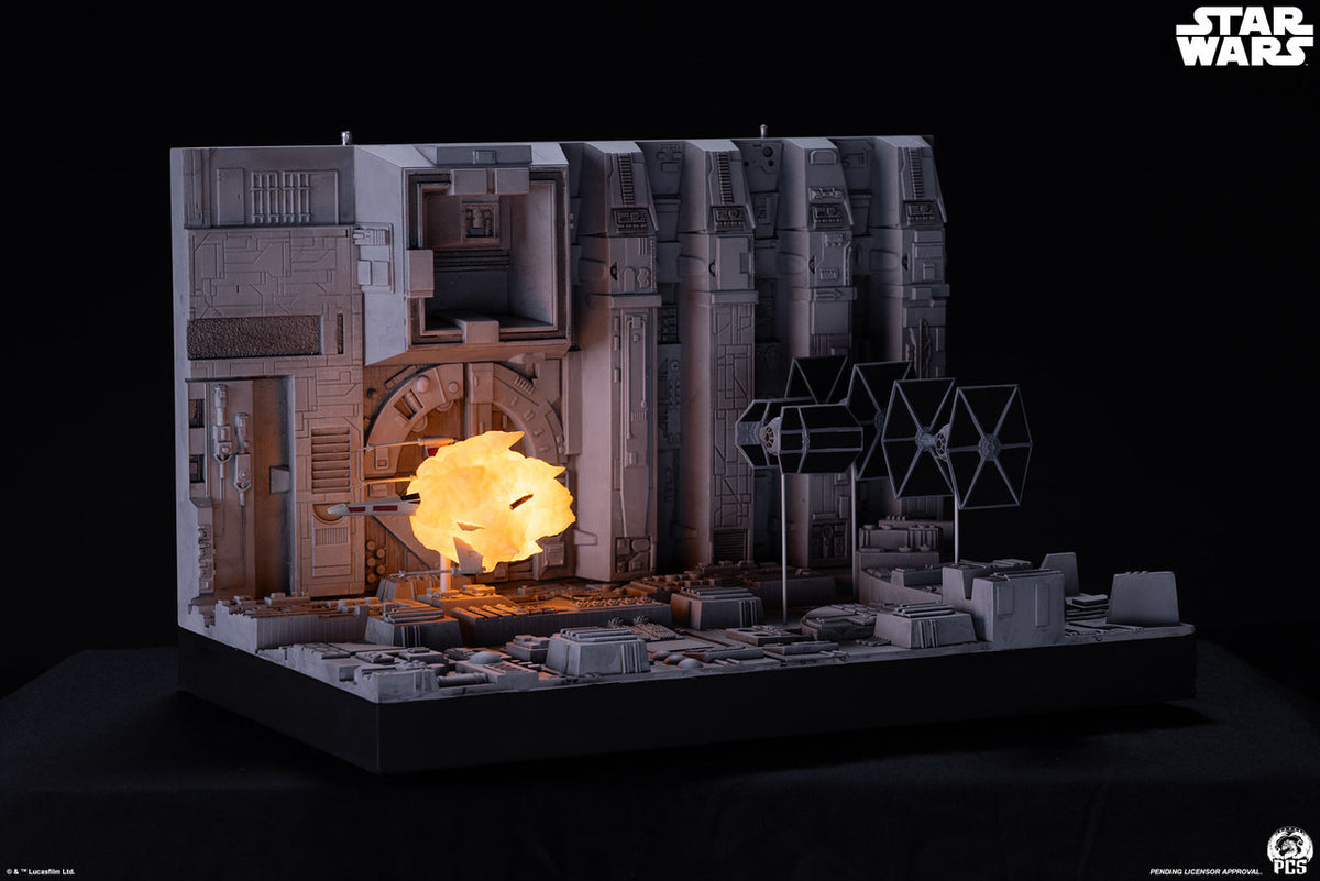 Star Wars Movie Moments: Trench Run Diorama Statue Pre-order