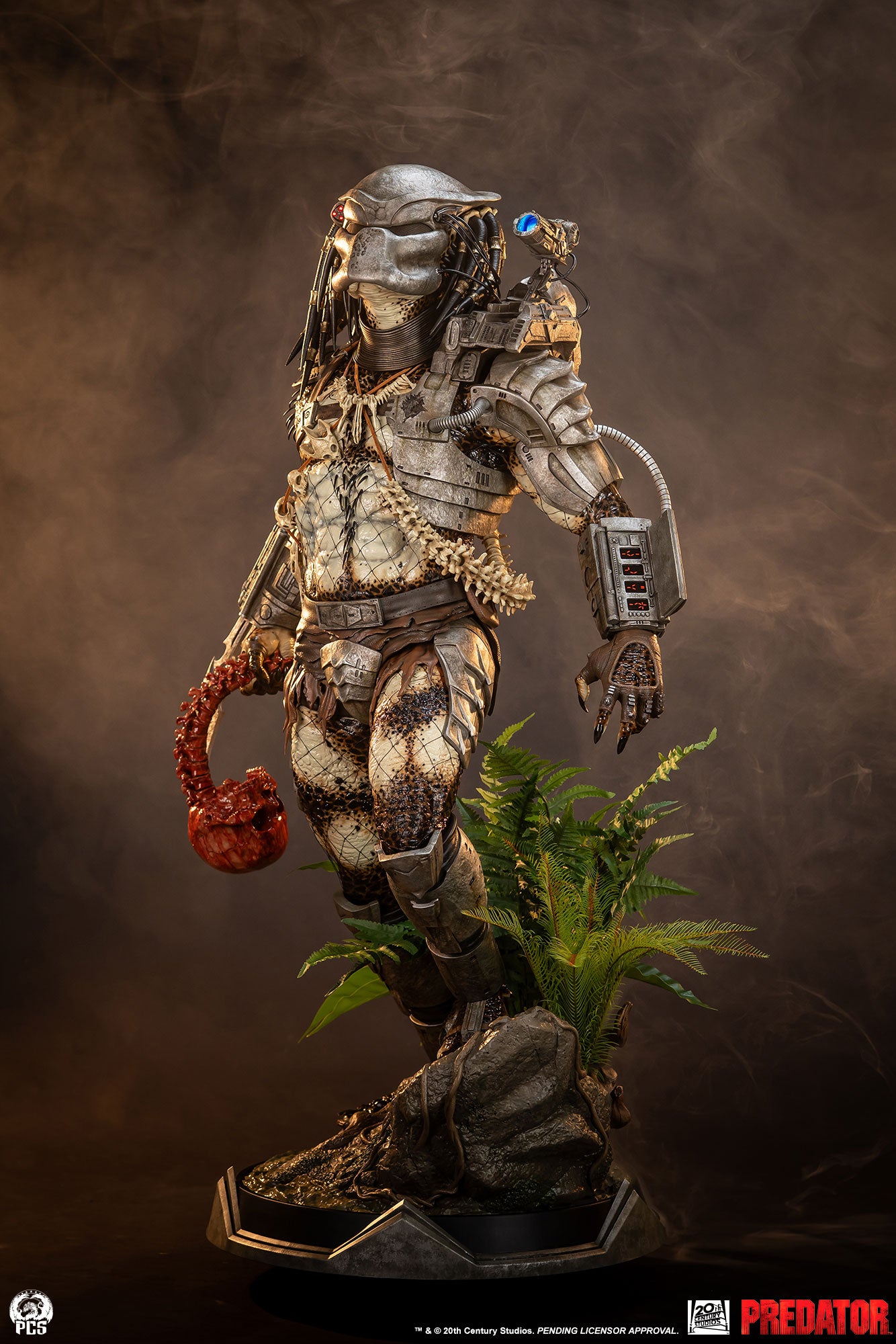 Predator 1/2 Scale Statue Pre-order