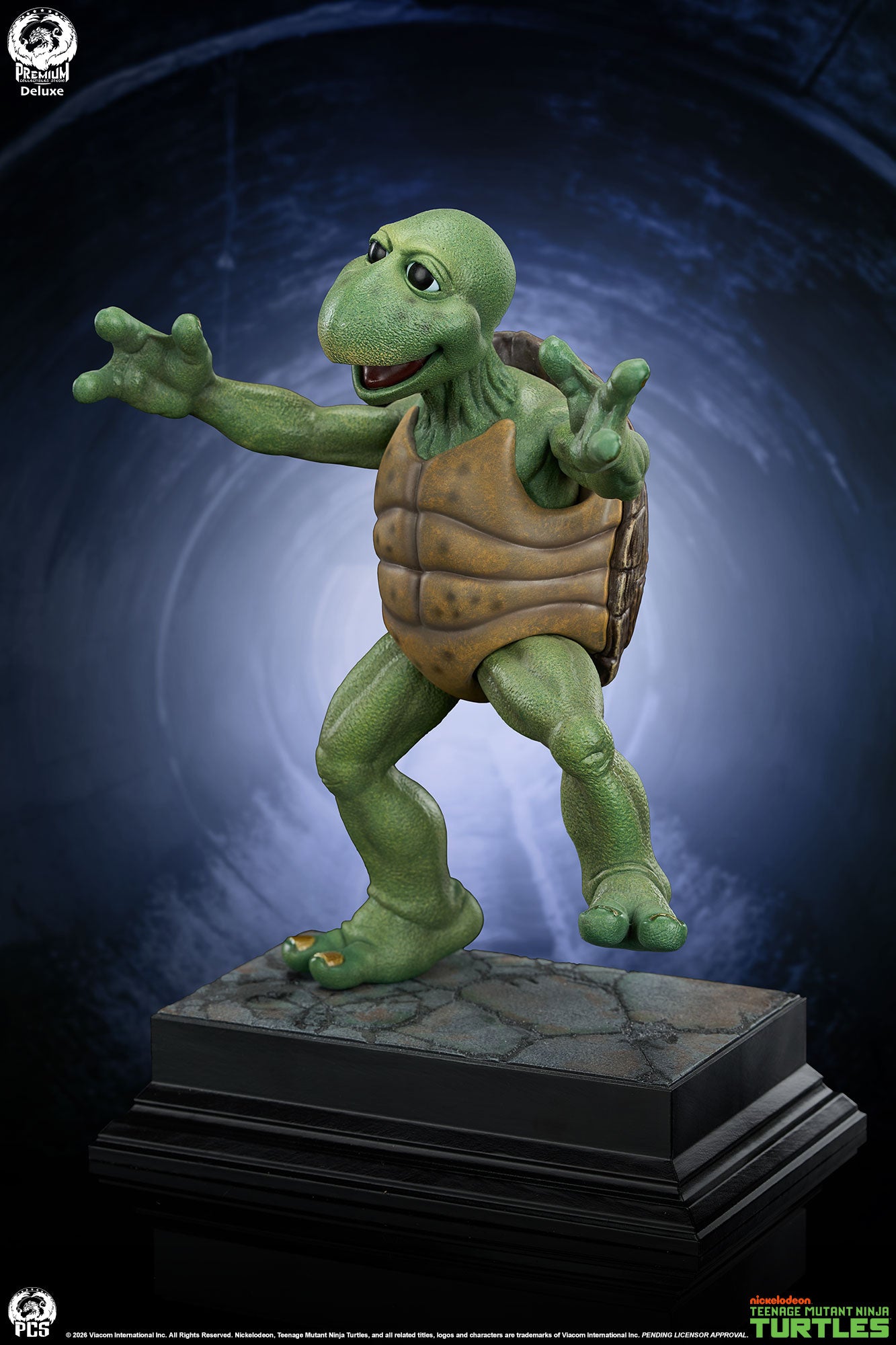 Leonardo Deluxe TMNT 1/2 Scale Statue Pre-order