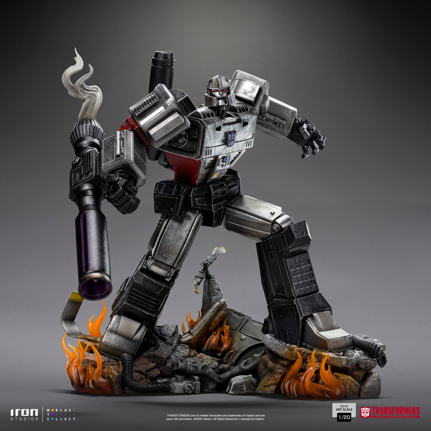 Megatron Transformers 1/20 Scale Statue Pre-order