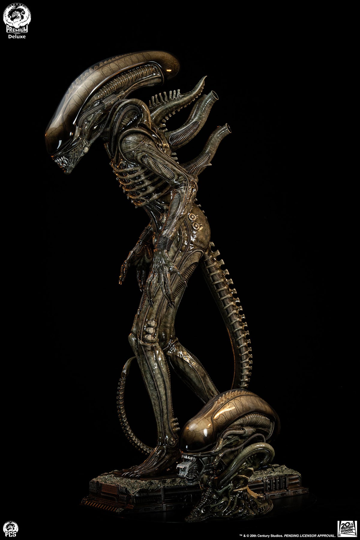Alien Big Chap Deluxe 1/2 Scale Statue Pre-order