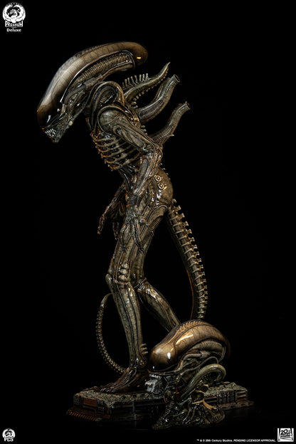 Alien Big Chap Deluxe 1/2 Scale Statue Pre-order