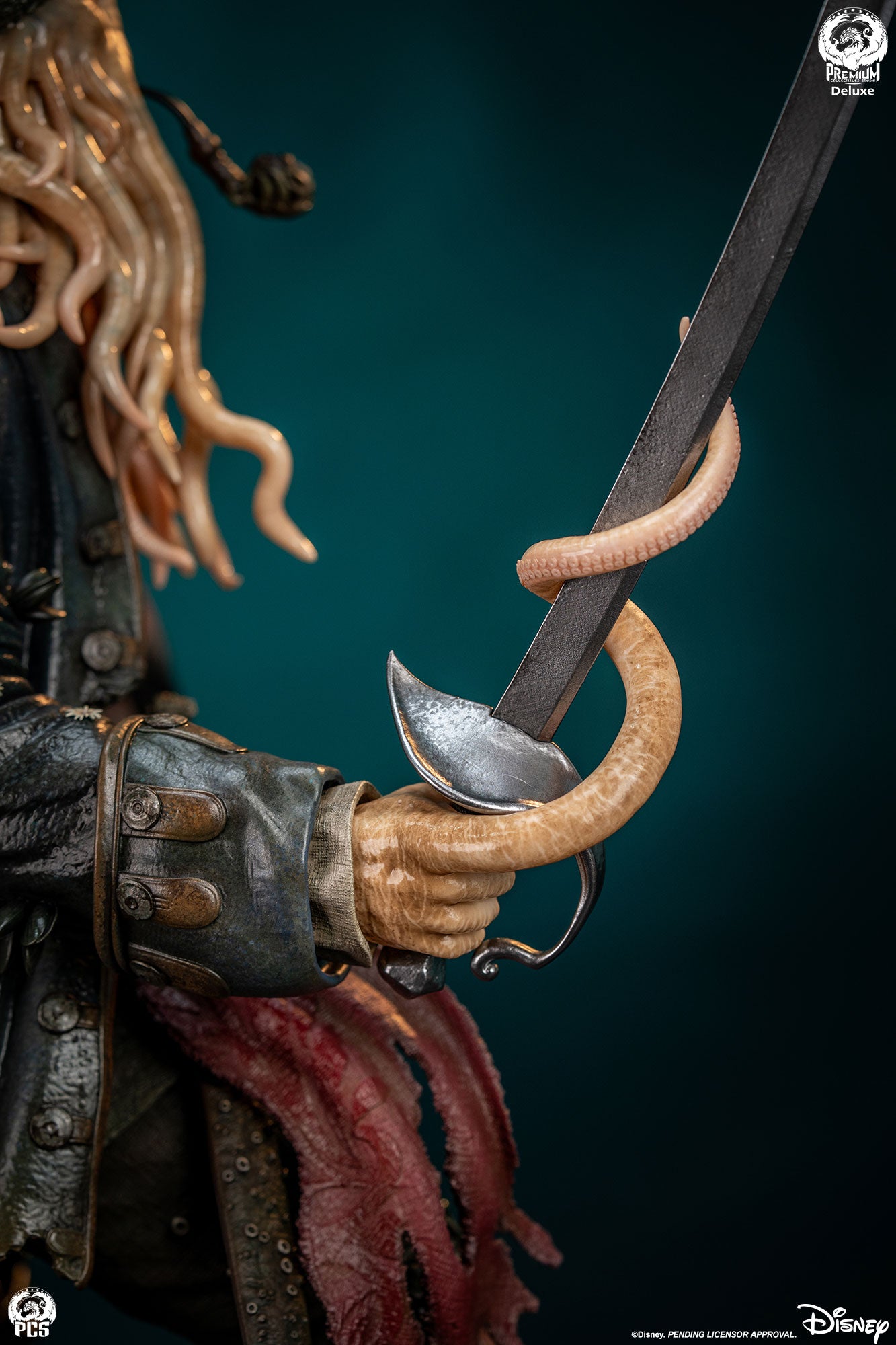 Davey Jones Deluxe Pirates of the Caribbean 1/3 Scale Statue Pre-order