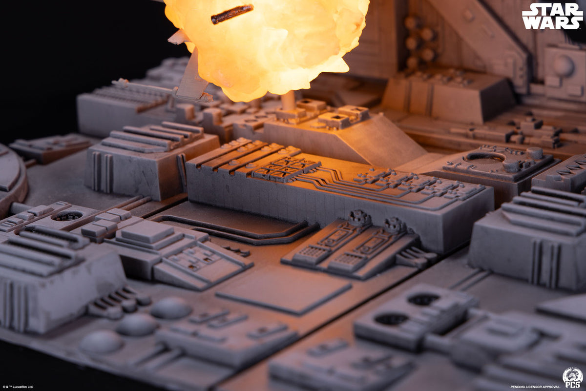 Star Wars Movie Moments: Trench Run Diorama Statue Pre-order