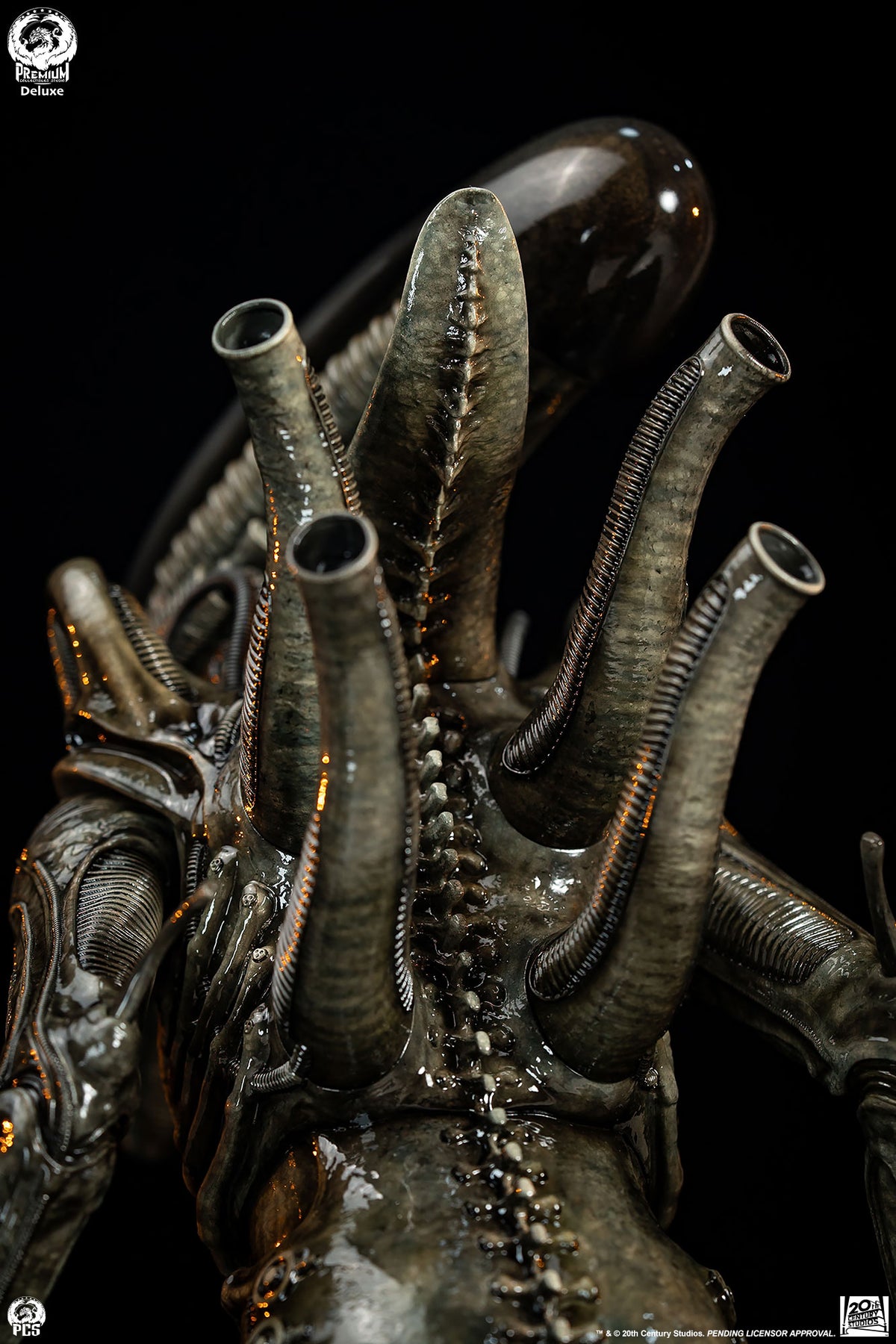 Alien Big Chap Deluxe 1/2 Scale Statue Pre-order