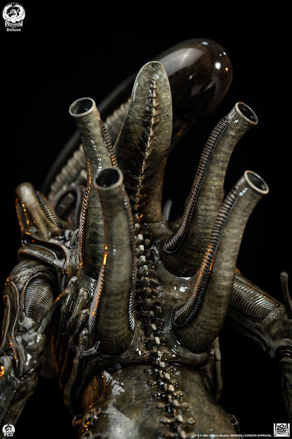 Alien Big Chap Deluxe 1/2 Scale Statue Pre-order
