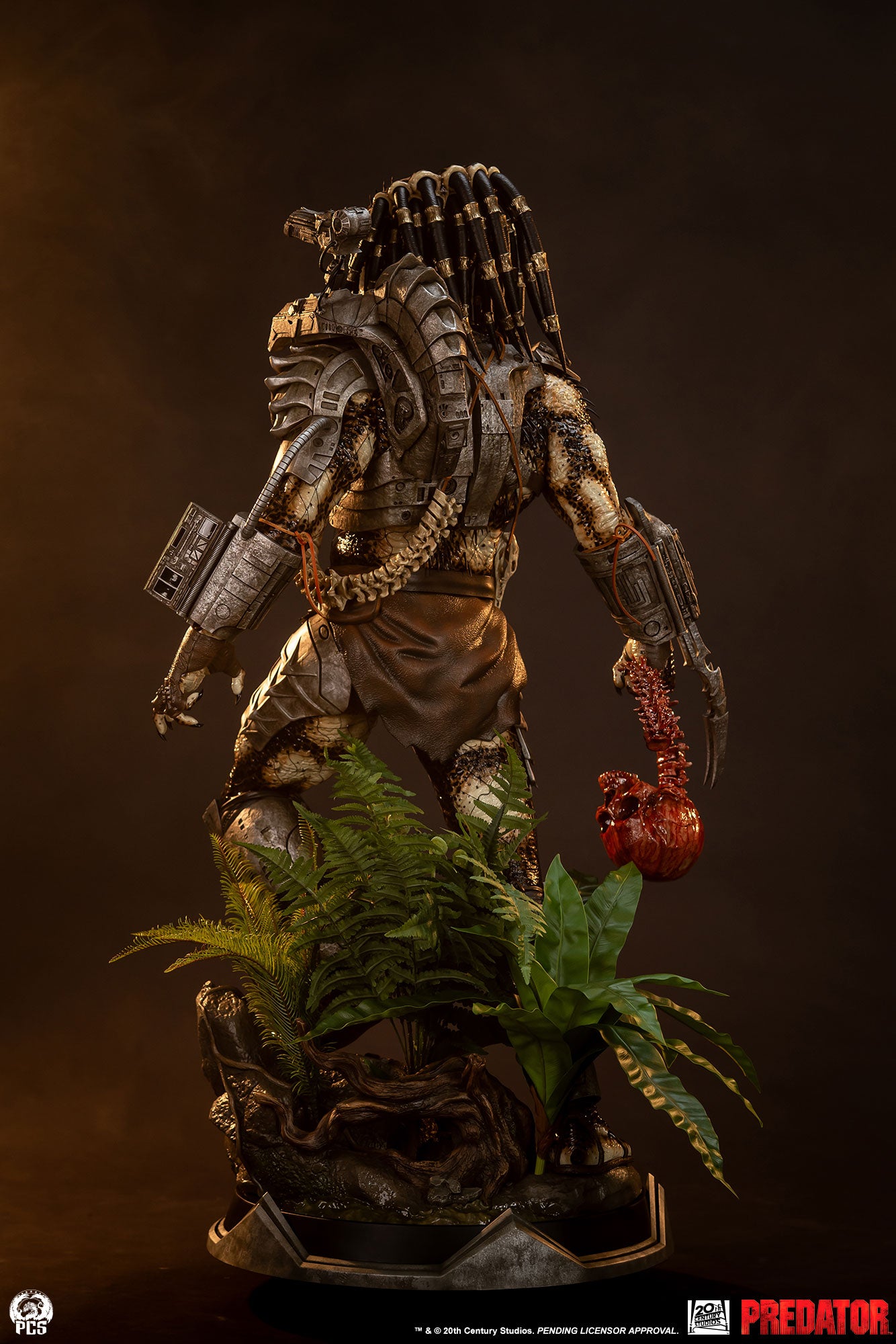 Predator 1/2 Scale Statue Pre-order