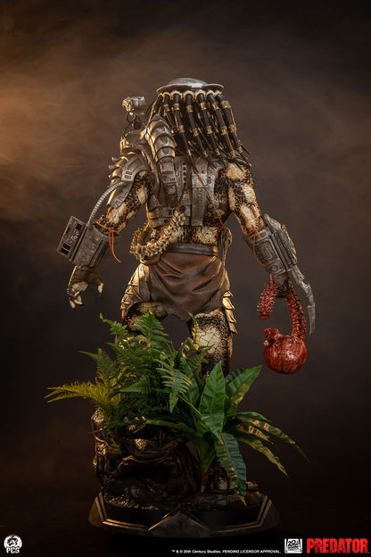 Predator 1/2 Scale Statue Pre-order