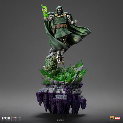 Doctor Doom Deluxe 1/10 Scale Statue Pre-order