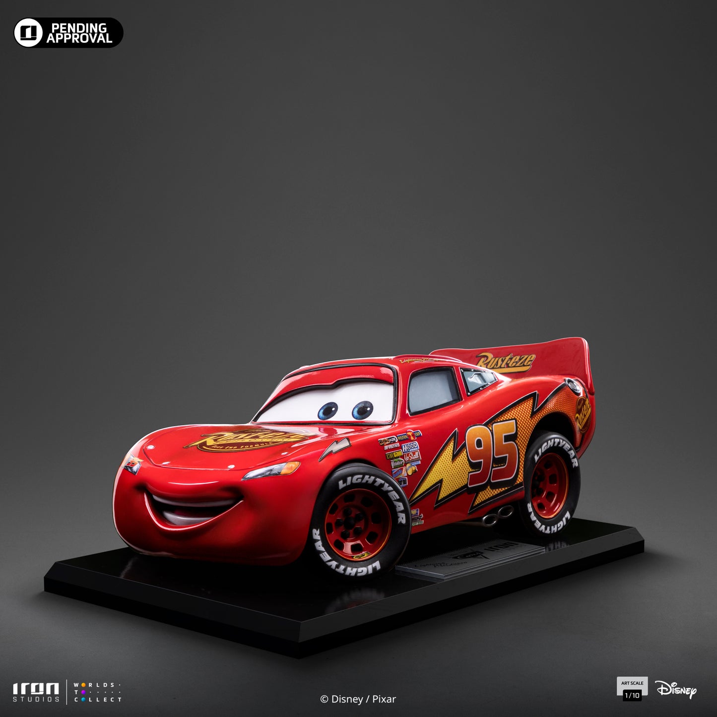 Lightning McQueen Disney Pixar Cars 1/10 Scale Statue Pre-order