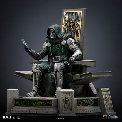 Doctor Doom on Throne Avengers Doomsday 1/10 Scale Statue Pre-order