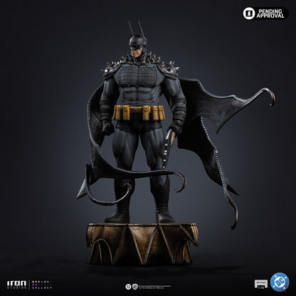 Batman Absolute DC Comics 1/10 Scale Statue Pre-order
