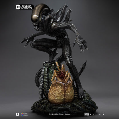 Big Chap Alien 1/10 Scale Statue Pre-order