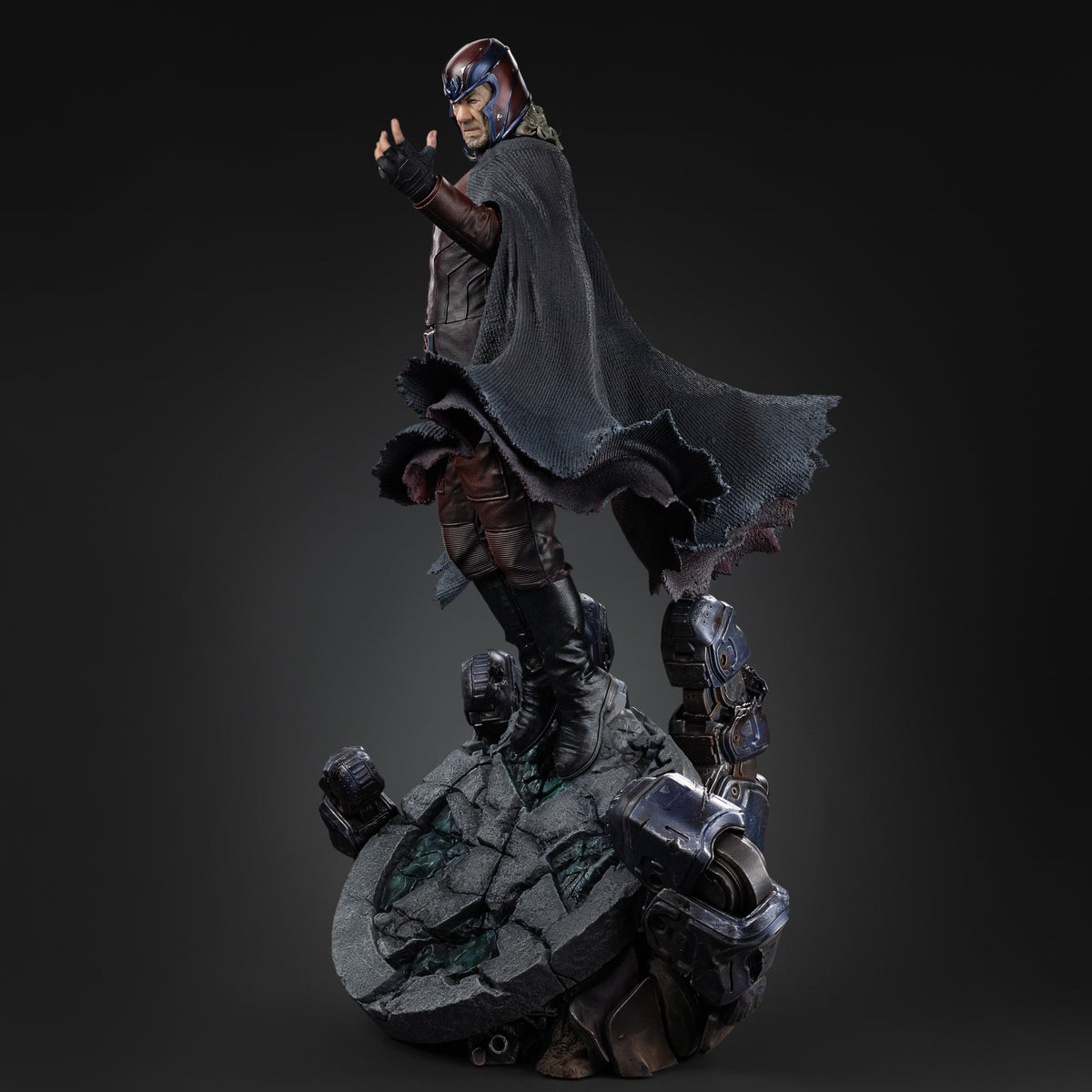 Magneto Avengers Doomsday 1/4 Scale Statue Pre-order