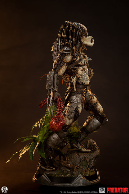 Predator 1/2 Scale Statue Pre-order