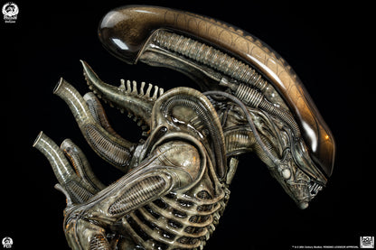 Alien Big Chap Deluxe 1/2 Scale Statue Pre-order