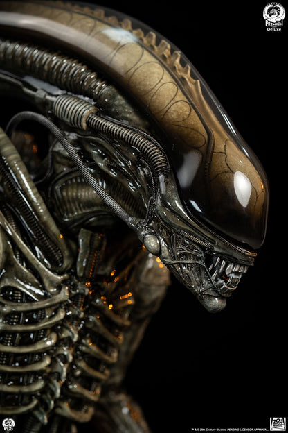 Alien Big Chap Deluxe 1/2 Scale Statue Pre-order
