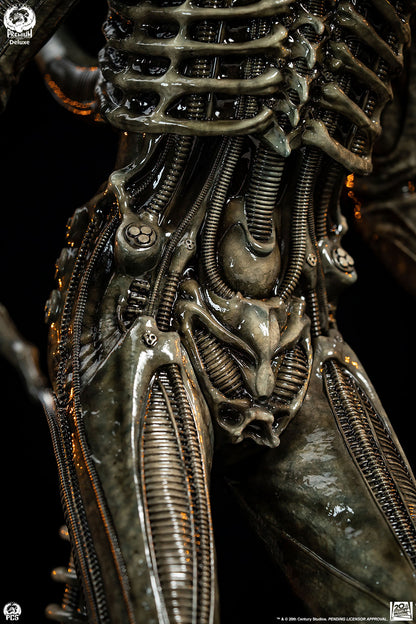 Alien Big Chap Deluxe 1/2 Scale Statue Pre-order