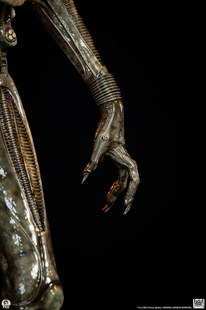 Alien Big Chap Regular 1/2 Scale Statue Pre-order