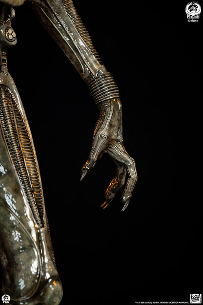 Alien Big Chap Deluxe 1/2 Scale Statue Pre-order