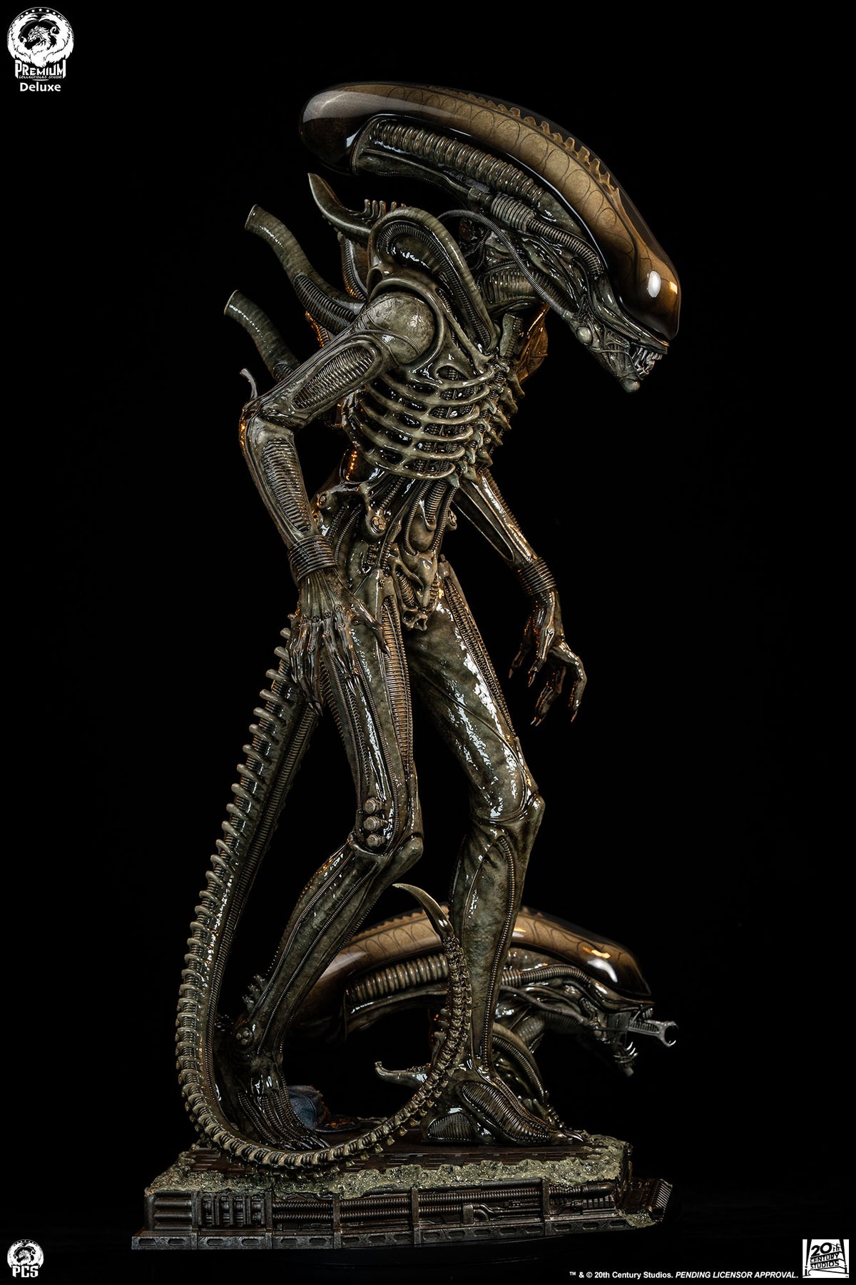 Alien Big Chap Deluxe 1/2 Scale Statue Pre-order