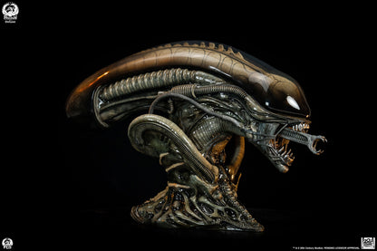 Alien Big Chap Deluxe 1/2 Scale Statue Pre-order