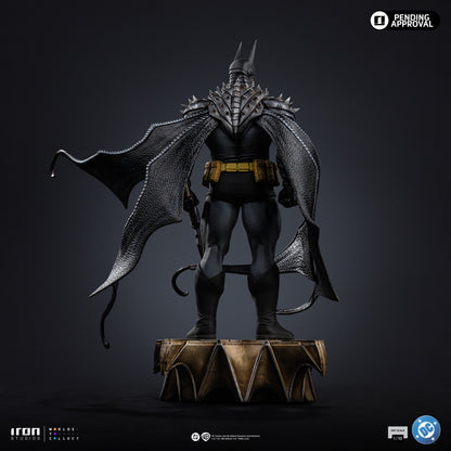 Batman Absolute DC Comics 1/10 Scale Statue Pre-order